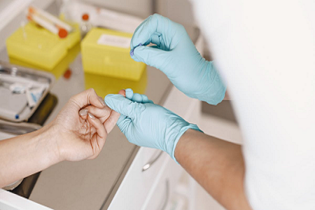 Rýchly test na horúčku dengue Babio (koloidné zlato): Rýchle a spoľahlivé riešenie na detekciu