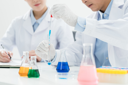 Zabezpečenie spoľahlivého transportu vzoriek Salmonella a Shigella v globálnej diagnostike